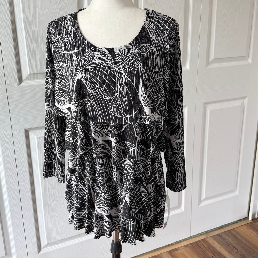 NWT Rafaella Women’s M Black White Metallic Tiered Tunic Top Sparkle